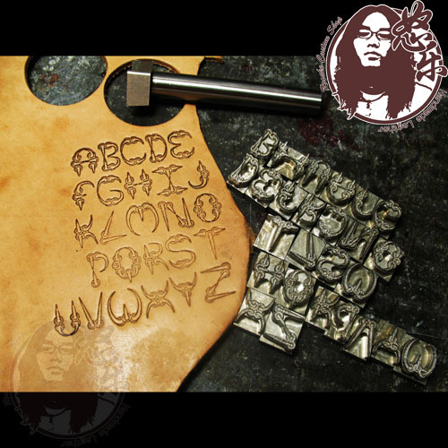 36 moules en cuir pour lettres - Unique Leather Work avis et prix