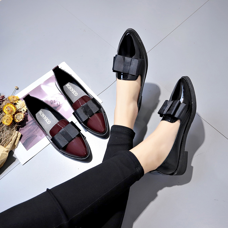 Mocassins à bout pointu en cui - Leather Work Heels avis et prix